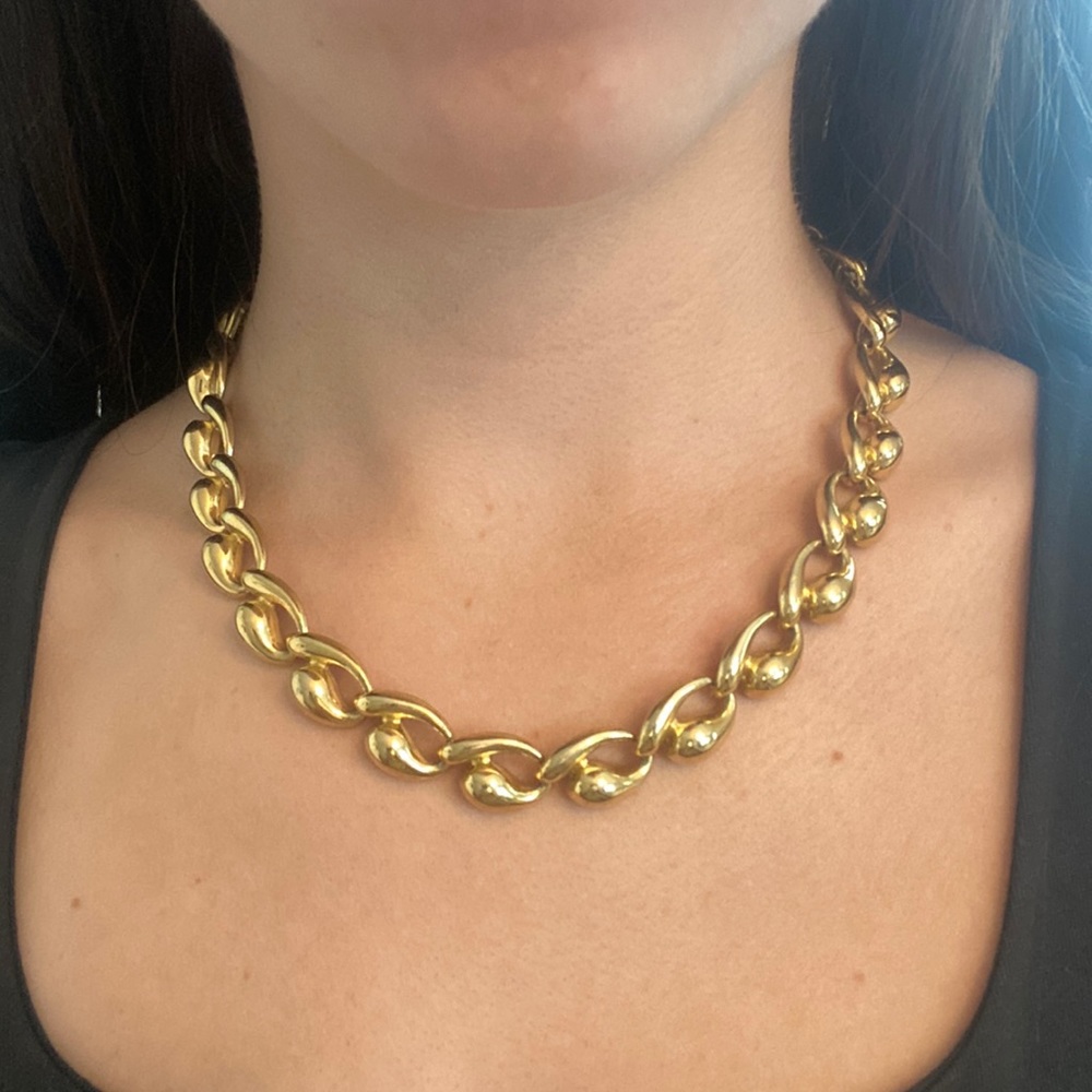 SOLD Vintage gold necklace